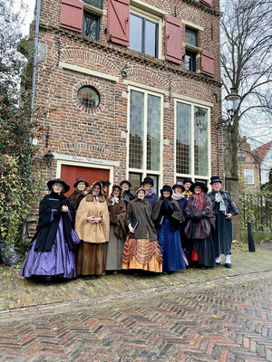 Het koor begin Dickensfestijn 2023