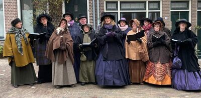 Koor op straat Dickensfestijn 2023